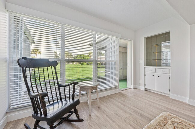 Foto del edificio - 1421 NW 20th Ave