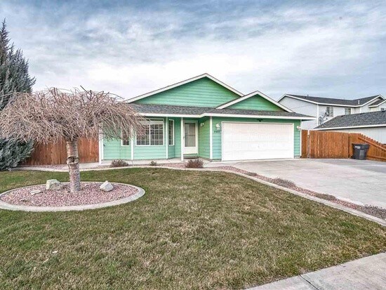 Foto principal - 8407 Nash Dr