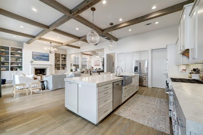 Foto del edificio - 3924 Amherst St