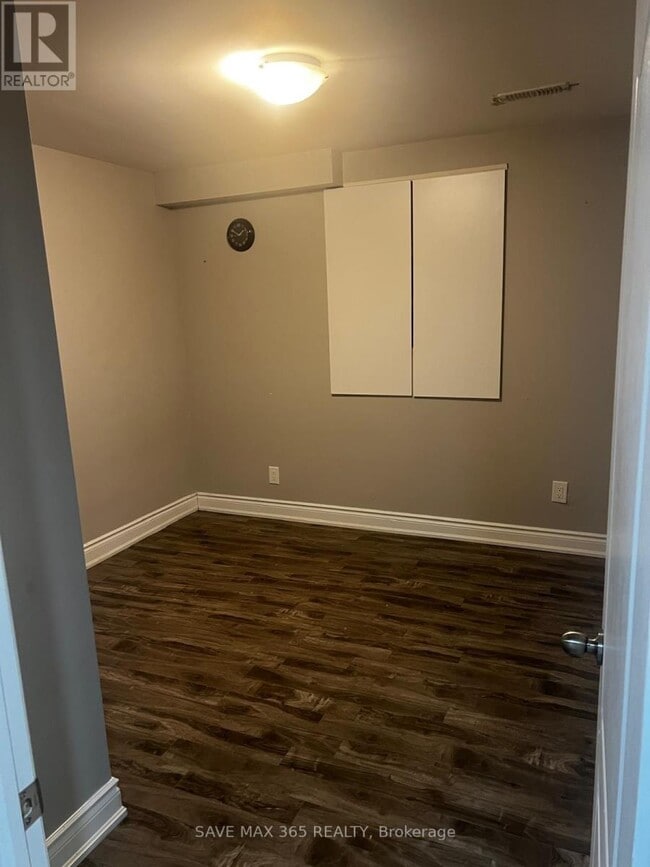 Building Photo - 3048 Workman Dr