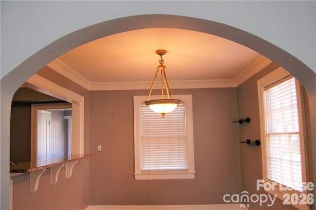 Foto del edificio - 612 Woodruff Pl