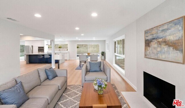 Building Photo - 22540 Margarita Dr