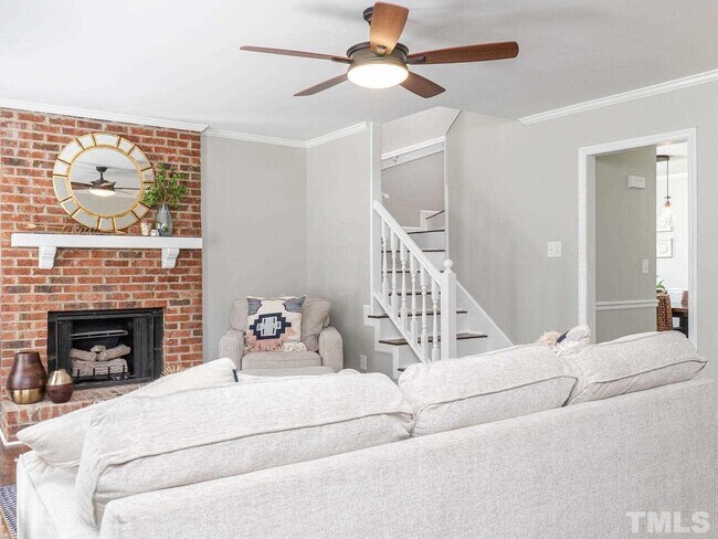 Building Photo - 5658 Hamstead Crossing