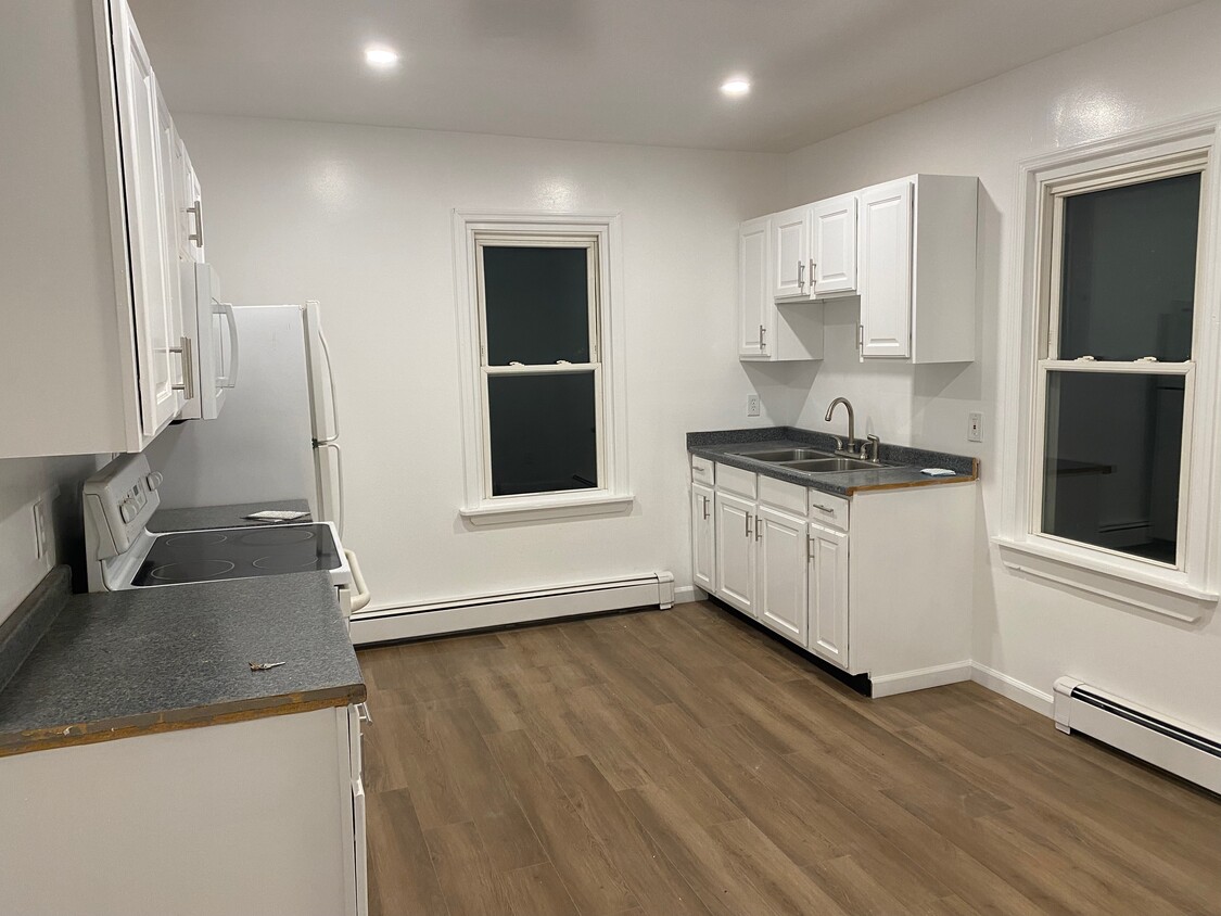 Foto principal - 115 Fulton Ave