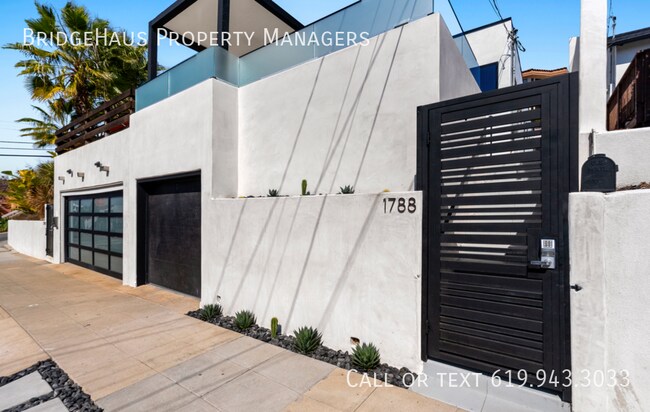 Foto del edificio - Stunning 2-Bed/2-Bath Home with Breathtaki...