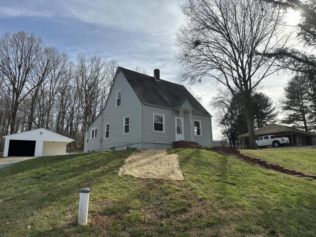 2866 Virgil H Goode Hwy, Rocky Mount, VA 24151 House Rental in Rocky