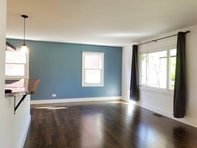 Foto del edificio - 3070 Albion St