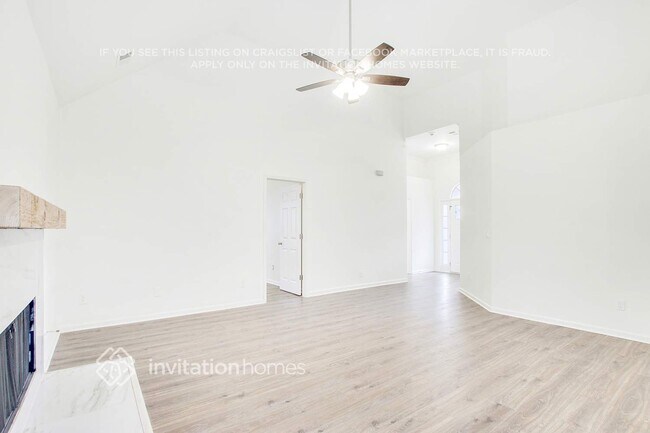 Foto del edificio - 2132 Panstone Dr SW
