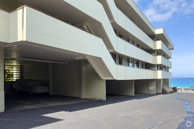 Building Photo - White Sands Village