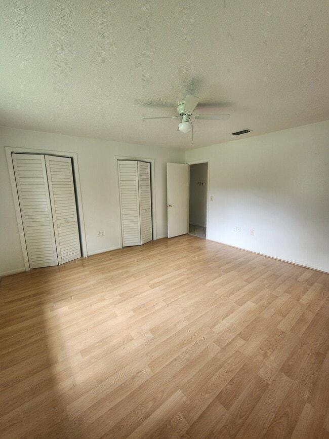 Foto del edificio - 7345 20th St