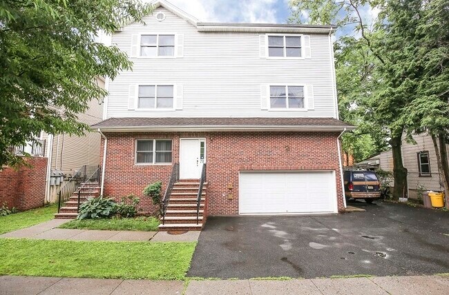 front of house - 78 willow st