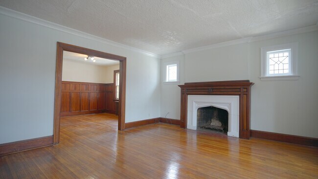 Photo du bâtiment - 1082 Avenue Rd