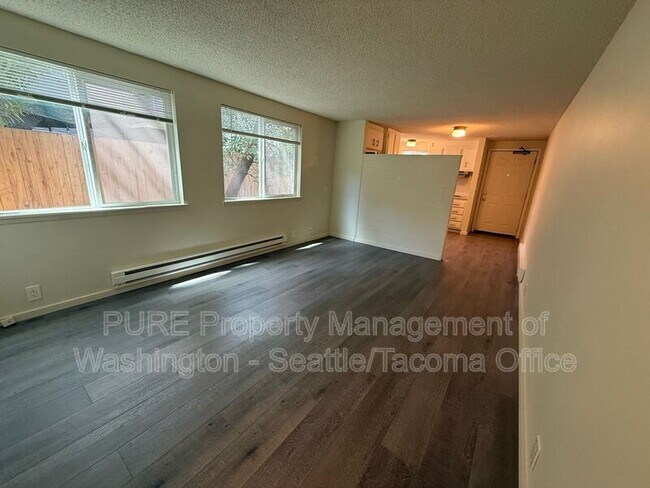 Foto del edificio - 907 SW Holden St