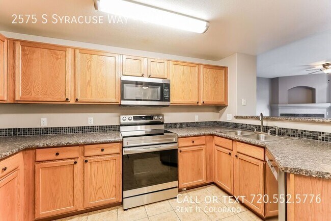 Building Photo - 2575 S Syracuse Way