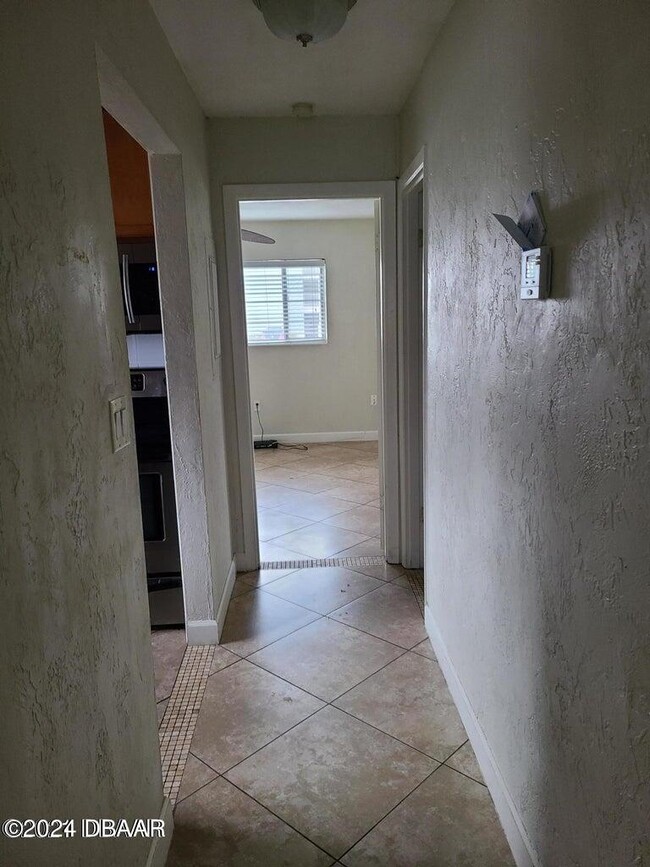 Foto del edificio - 102 N Peninsula Dr