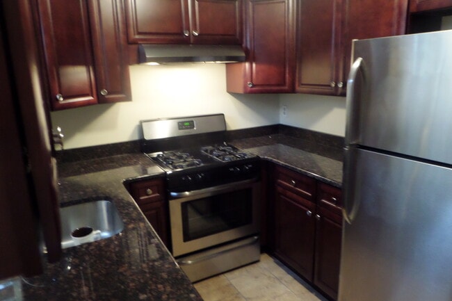 Building Photo - 18th & Washington- South Philadelphia