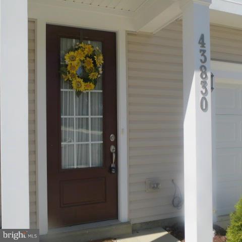 Foto del edificio - 43830 Royal Fern Ln