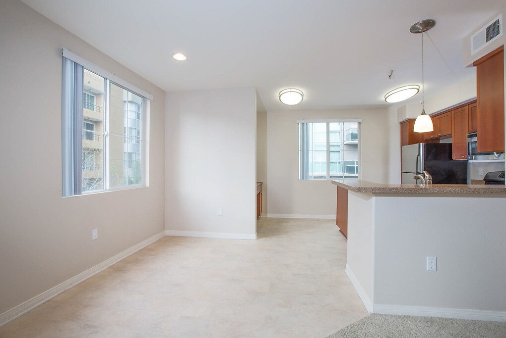 Mirabella Apartments in Marina Del Rey, CA Westside Rentals