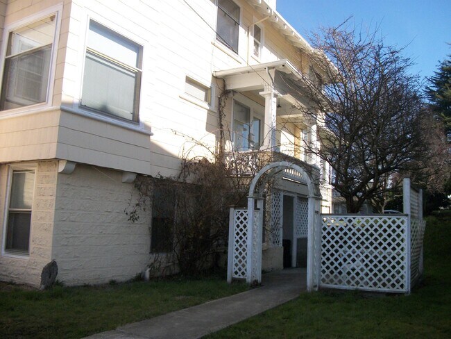 Foto del edificio - 2024.5 Rucker Ave