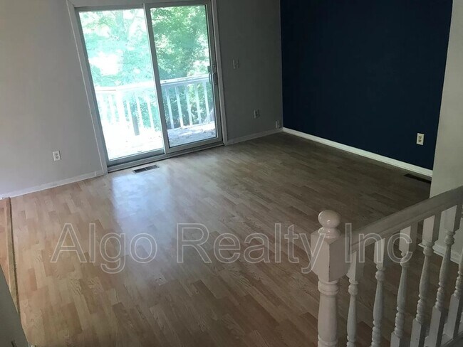 Building Photo - 15598 Garfield Cir