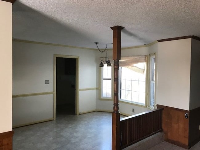 Building Photo - 826 Davenport Farm Rd