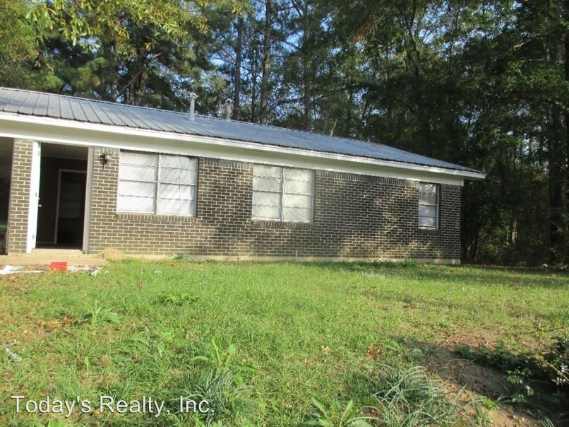 Primary Photo - 3 br, 1 bath House - 751 Main Street