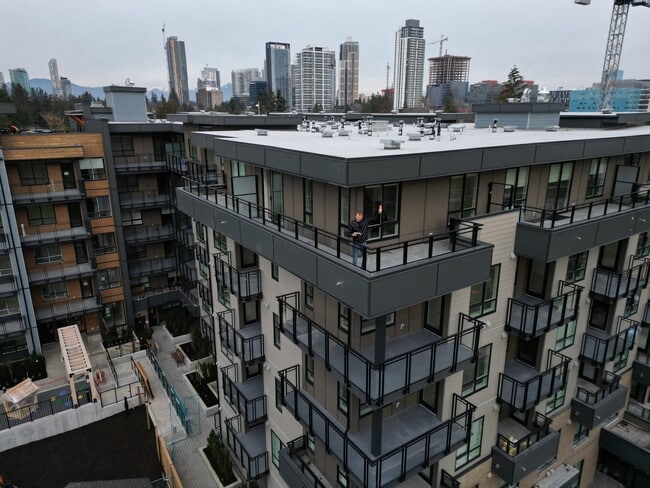 Building Photo - 13439 94A Av