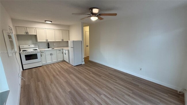 Foto del edificio - 212 SW 13th St