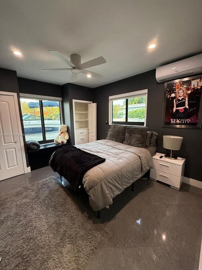 Building Photo - 7524 Mutiny Ave