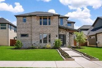 Building Photo - 6842 Gavin Dr