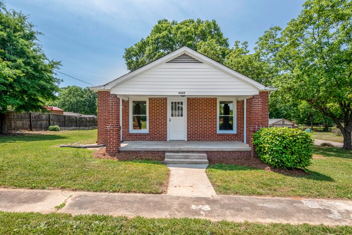 Primary Photo - 6045 NC-152