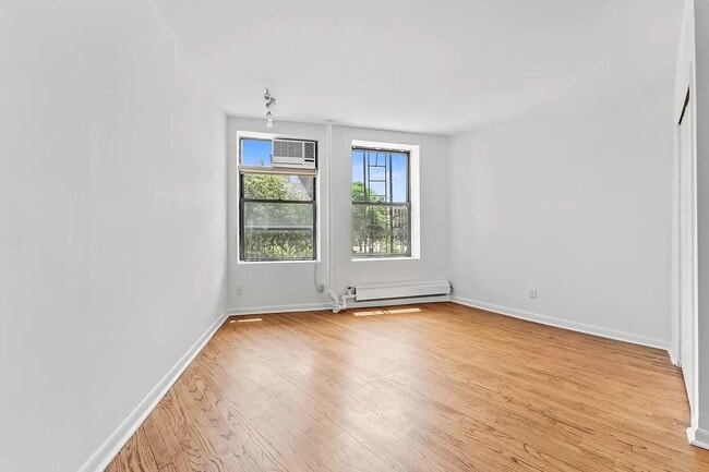 Building Photo - 195 Prospect Park W