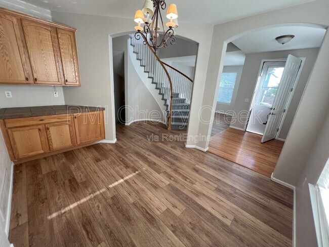 Foto del edificio - 5420 Heatherton Ln