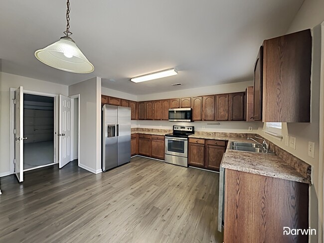 Building Photo - 155 Salem Trail Ct