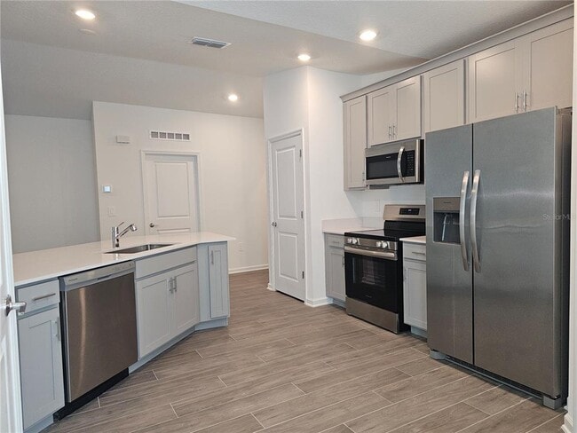 Building Photo - 2629 Runners Cir