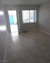 Building Photo - 1909 Alwill St