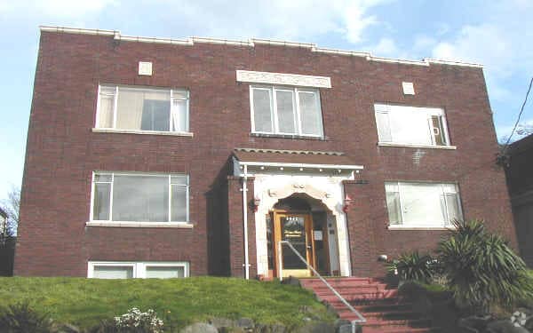 Building Photo - Terry Anne Apartments