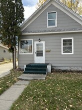 Building Photo - 326 Miles Ave