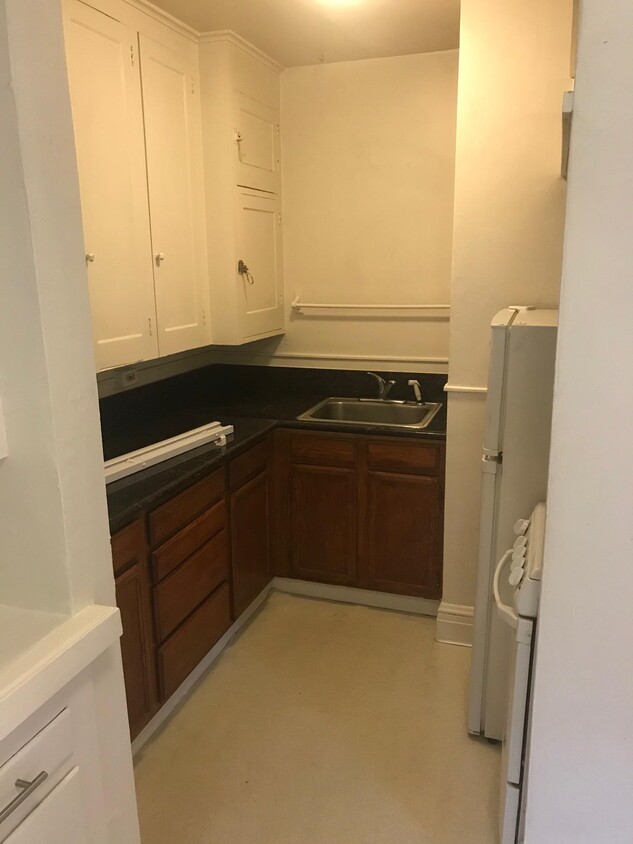 Primary Photo - 315 NE 28th Ave