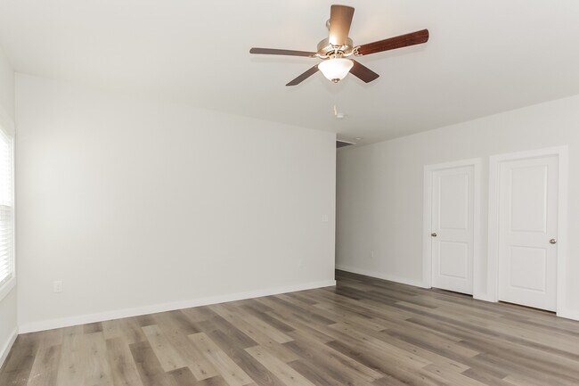 Building Photo - 936 Cassidy Dr