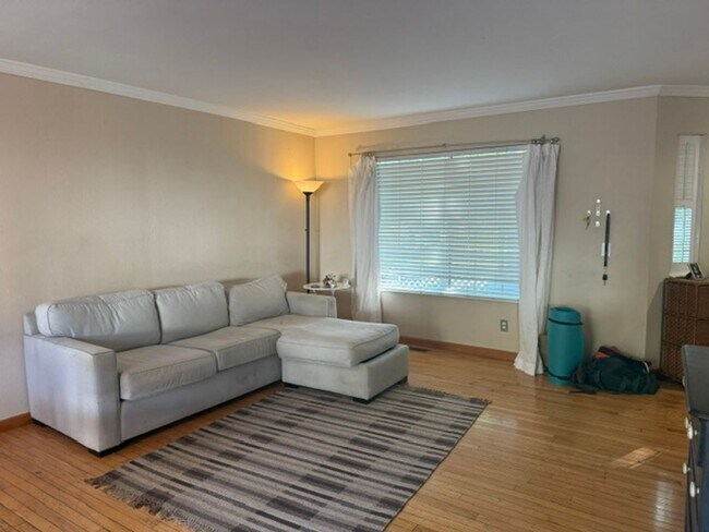 Foto del edificio - 8908 Gravenstein Way