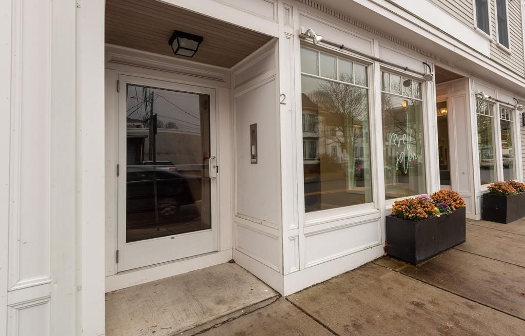 50 Maple St, Danvers, MA 01923 Room for Rent in Danvers, MA