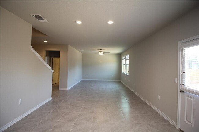 Foto del edificio - 11708 Saddle Rock Dr