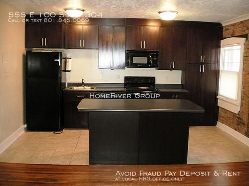 Building Photo - Amazing 1 Bedroom In Historic Armista!!
