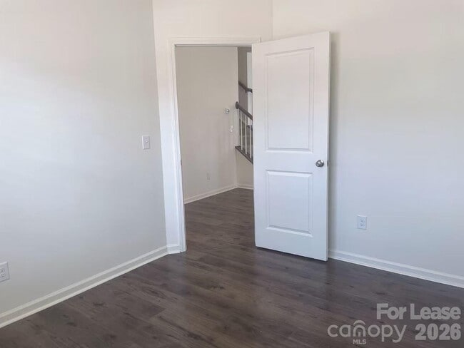 Foto del edificio - 5006 Beacon Ave