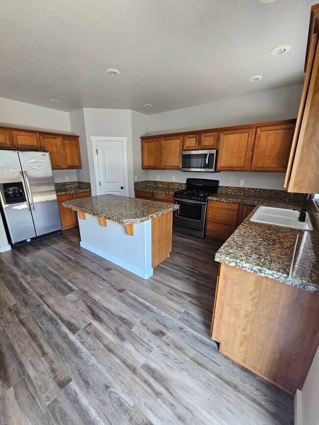 Foto del edificio - 6214 N Silver Elm Way