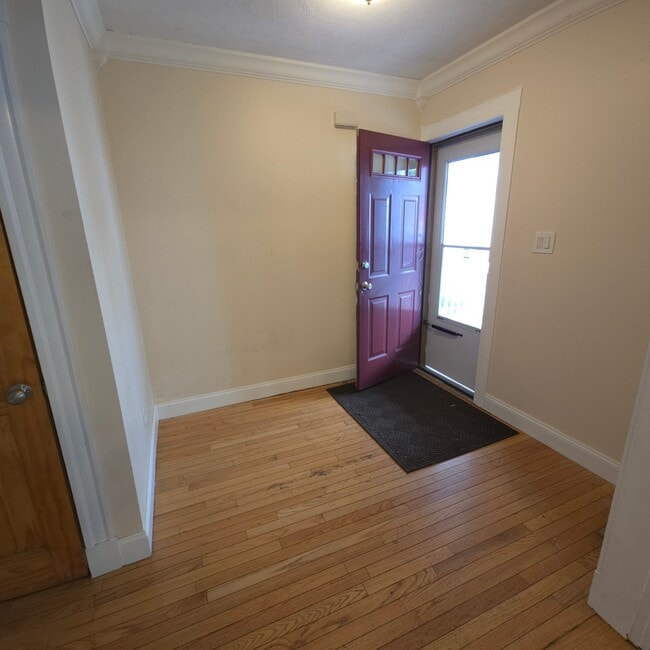 Photo - 10 Alcott Park (Malden, MA) Apartment