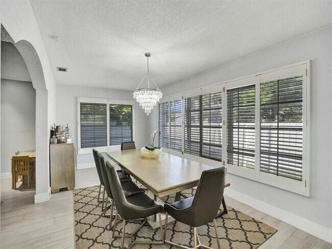 Foto del edificio - 217 SE 5th St