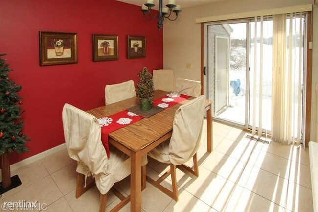 Foto del edificio - 8066 Wimbledon Dr