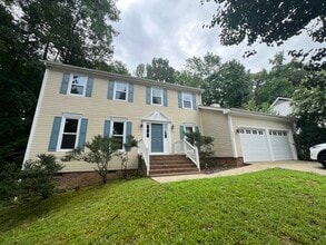 Building Photo - 206 Penchant Ct